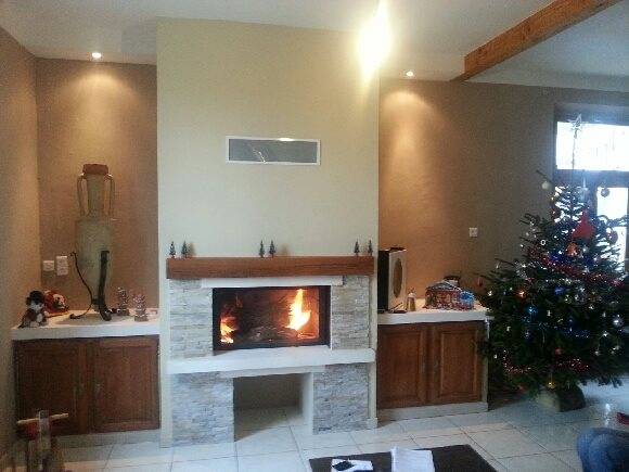 installation cheminées Sur mesure Foyer Totem près de saint maximin dans le Var