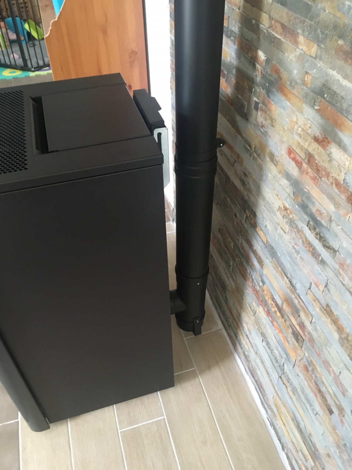 Poêle à pellets Cadel sweet3 sc6 laudevco programmable à distance avec kit wifi le val dans le var