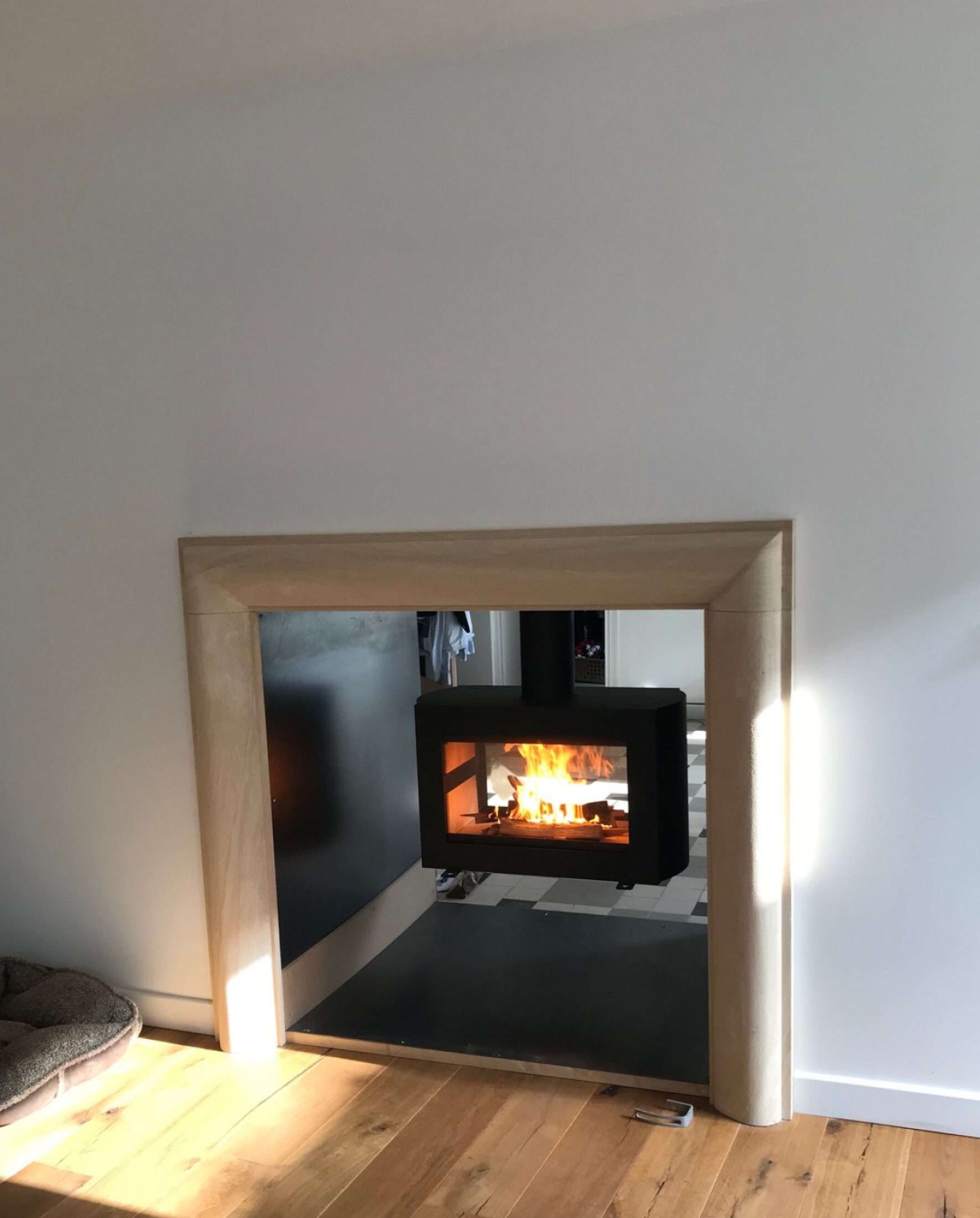 Poêle à Bois Suspendu VYROSA de fabrication Française dans le Var 83 