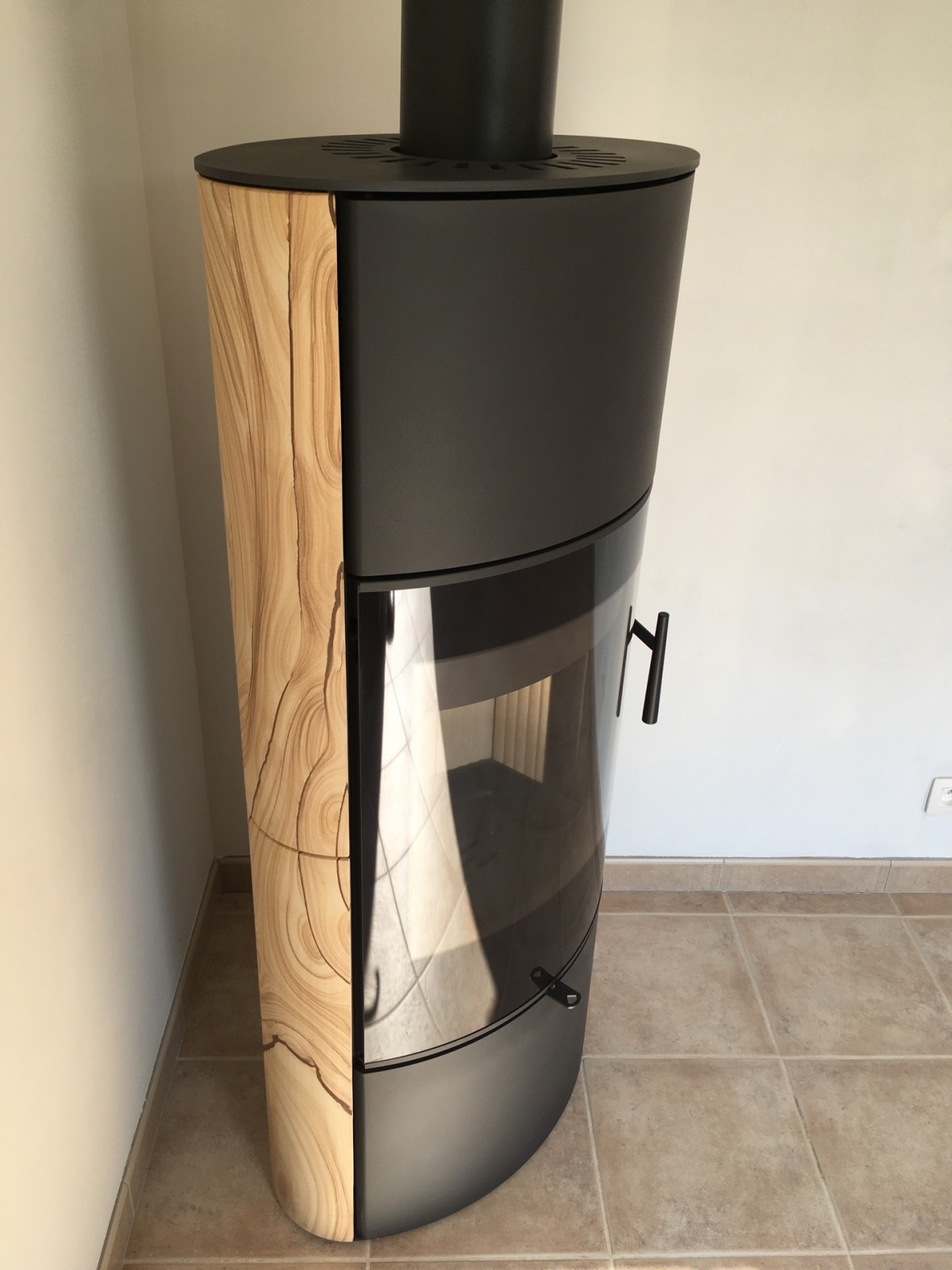 rians Installateur vente et pose direct Artisan poêle à bois ROMOTOP RGE saint Maximin Brignoles Nans les pins dans le var