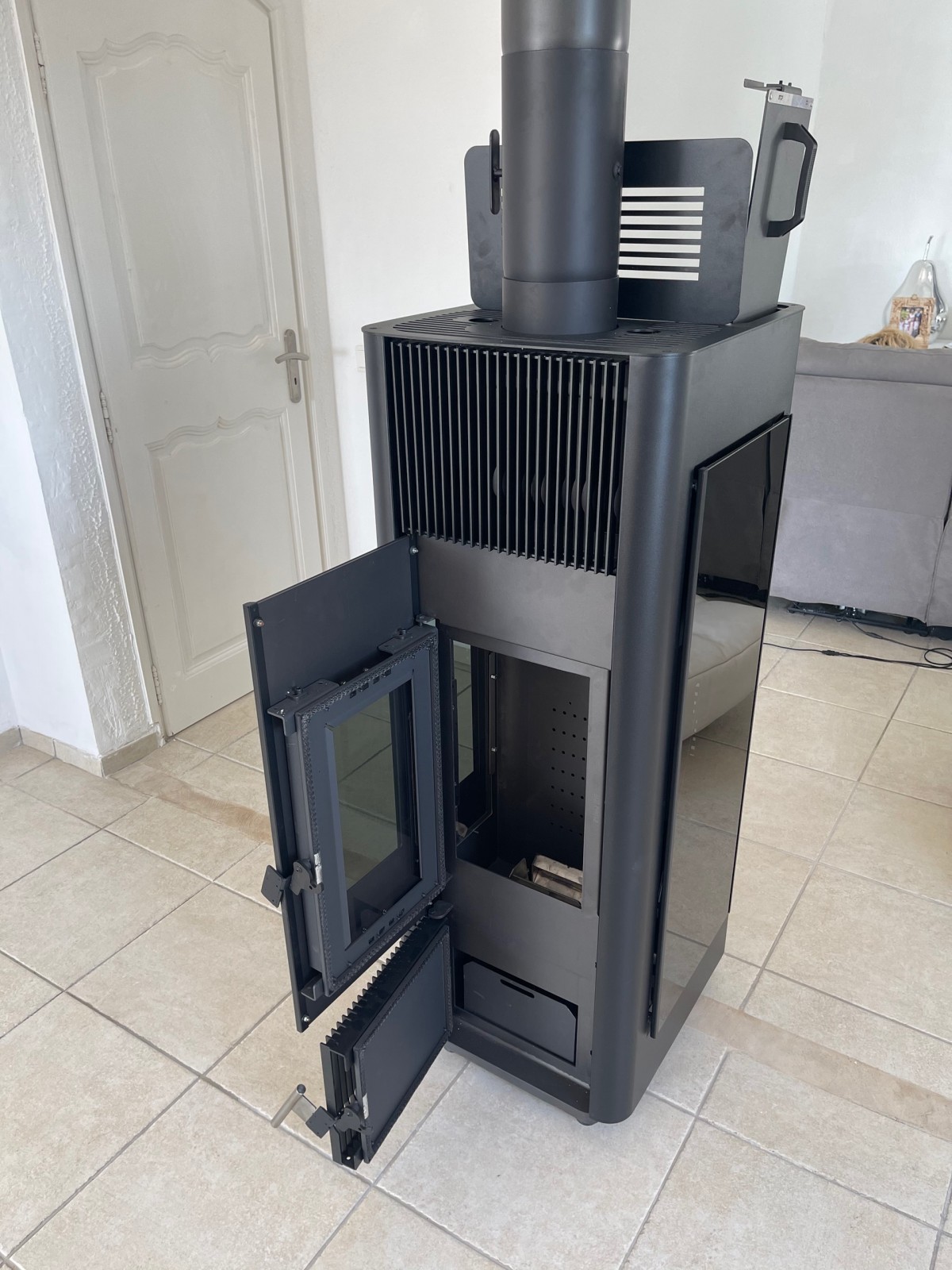 Poêle à granulés sans électricité Laminox phénix éligible prim renov et CEE Brignoles dans le Var 83