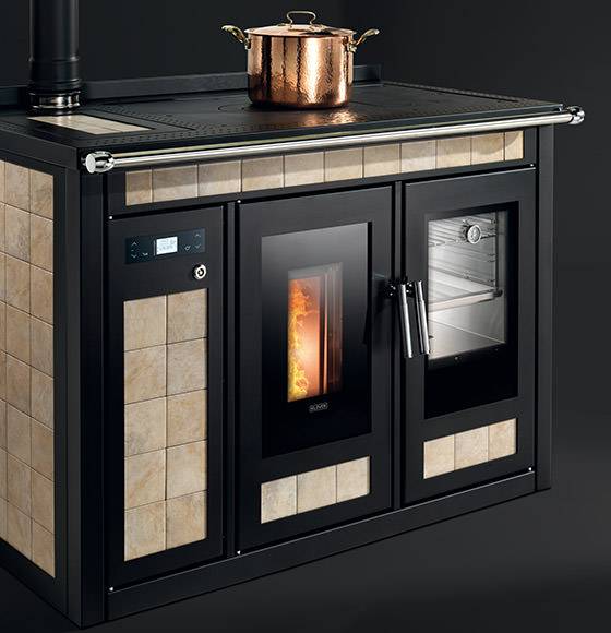 poele pellet hybride mixte bois et granulés meounes dans le var