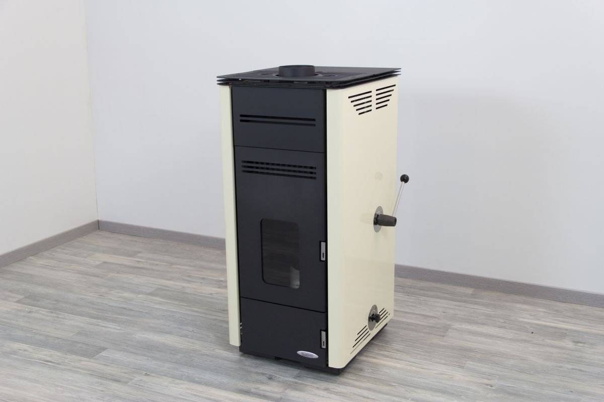 Poêle à granulés & pellet sans éléctricité LAMINOX Saint Maximin var 83