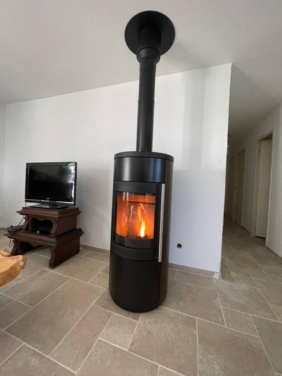 Poêles Mixte dans le VAR du choix hybride ou bi fuel rocbaron 83