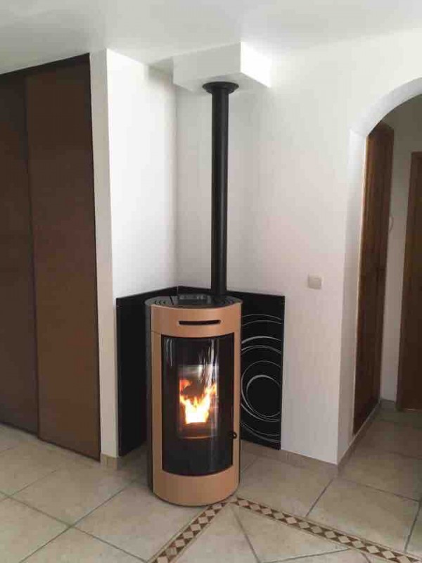 Poêle à granulés saint maximin 83470