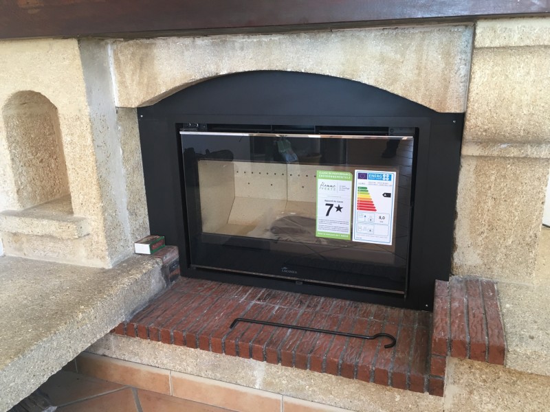 mettre un insert dans une cheminée lacunza brignoles VAR