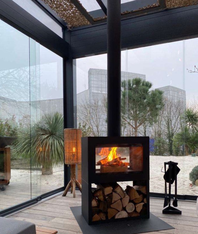 Poêle à Bois Suspendu VYROSA de fabrication Française dans le Var 83 