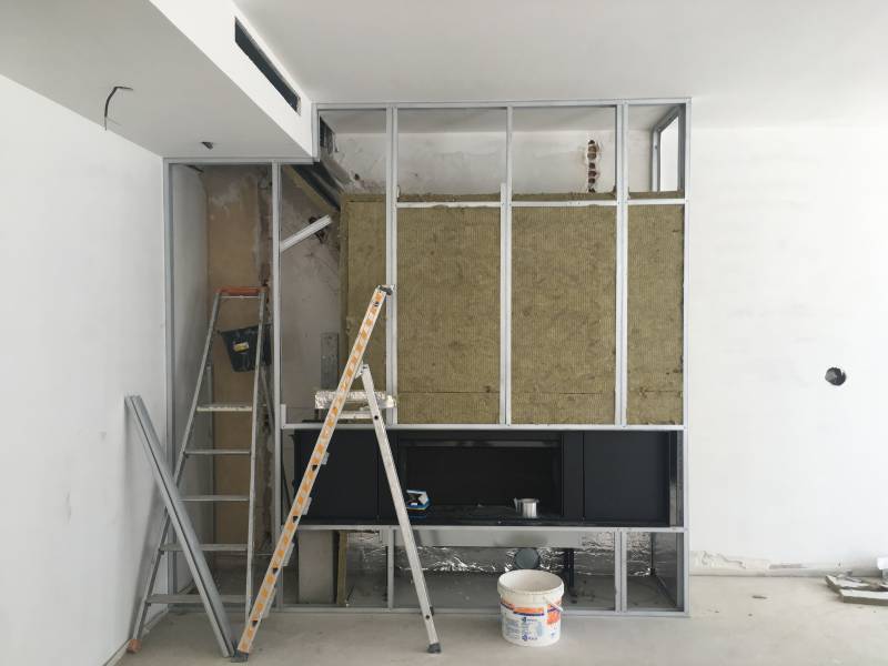 installation sur mesure cheminée bois foyer fermé AUBAGNE près de Saint Maximin la sainte baume