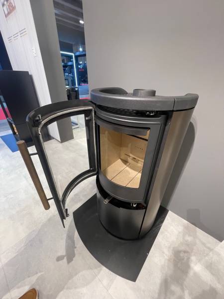 Poêle à bois canalisable et ventilés sur Gareoult dans le VAR 83