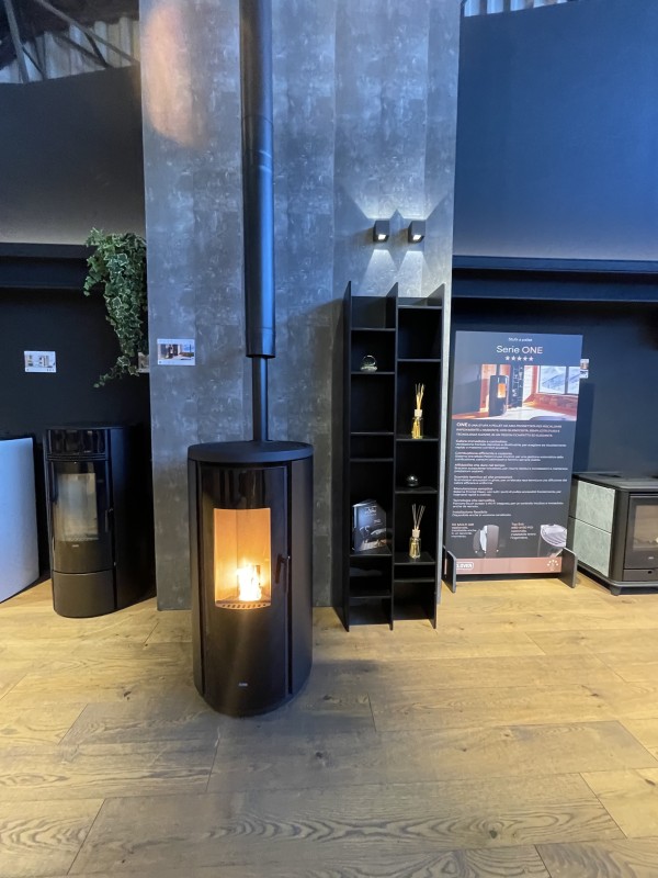 KLOVER One 8 poêle à granulés sortie double flux canalisable dans le Var 83