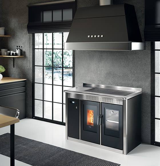 Cuisinière piano Bois & Granulés KLOVER Hydro connecté wifi de qualité dans le var près de saint maximin 83